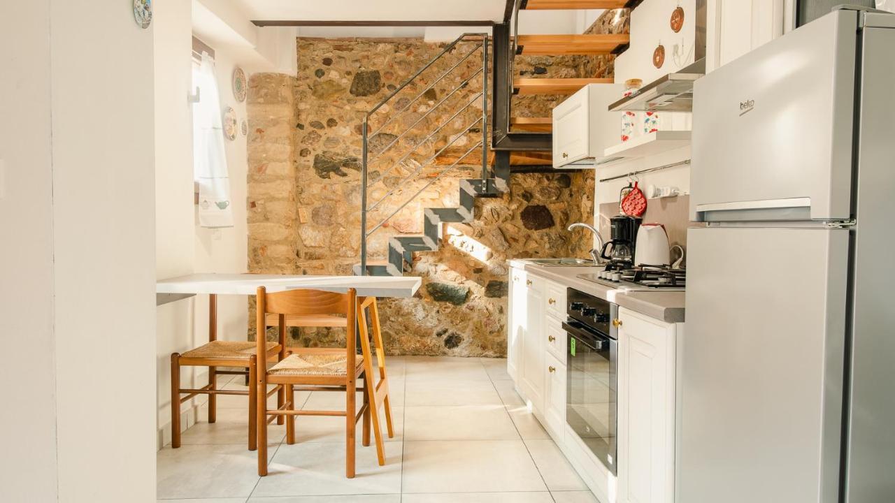 La Casa Di Nonna Agnese - Italian Homing Appartement Padenghe sul Garda Buitenkant foto