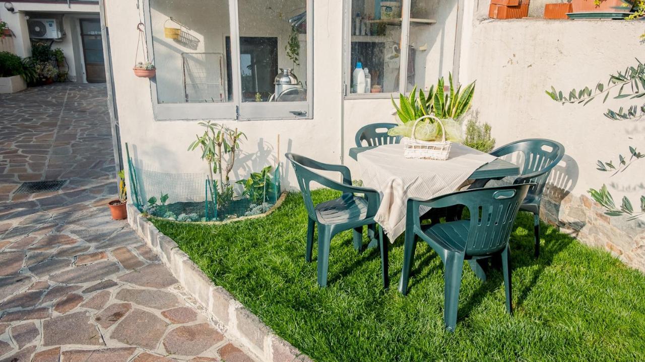 La Casa Di Nonna Agnese - Italian Homing Appartement Padenghe sul Garda Buitenkant foto